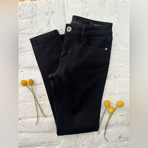 DL1961  Florence Instasculpt Mid-Rise Cropped Skinny Jeans